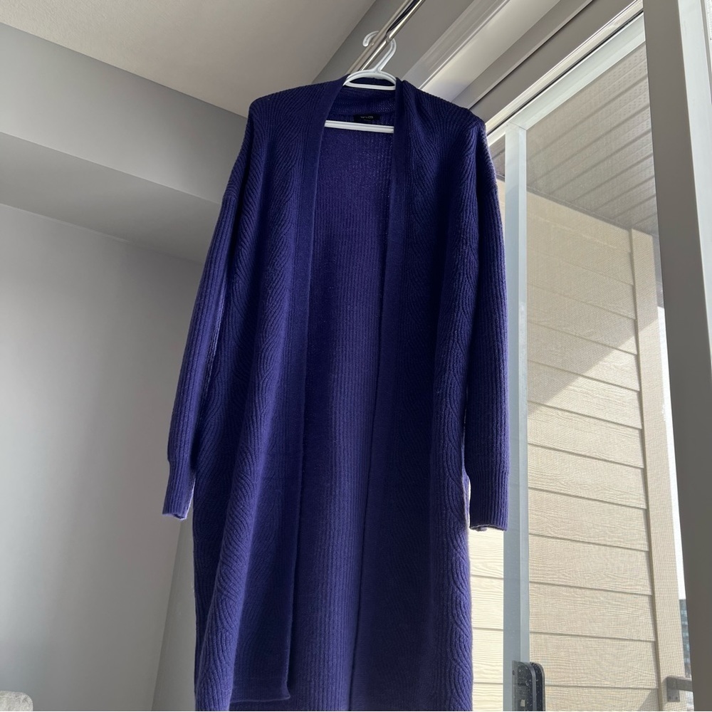 Nwot RW&Co knitted soft and cozy sweater, eggplant color,
Size Small